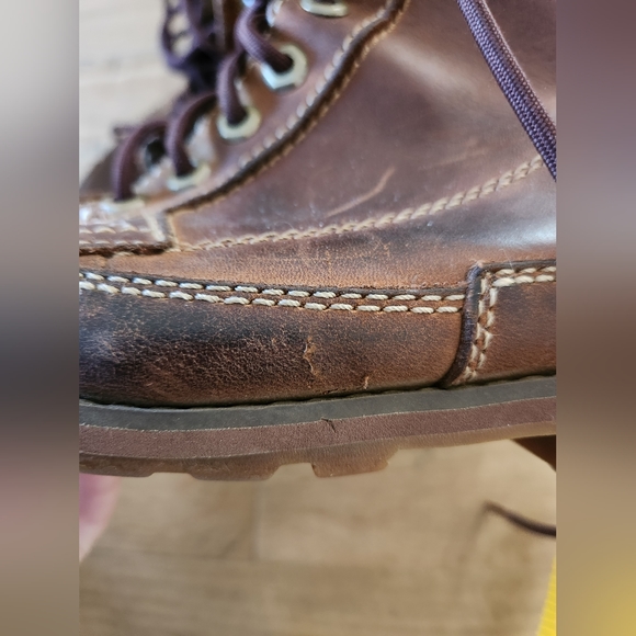 Men's Ultra Soft Leather Timberland Hiking Boots - Picture 5 of 13